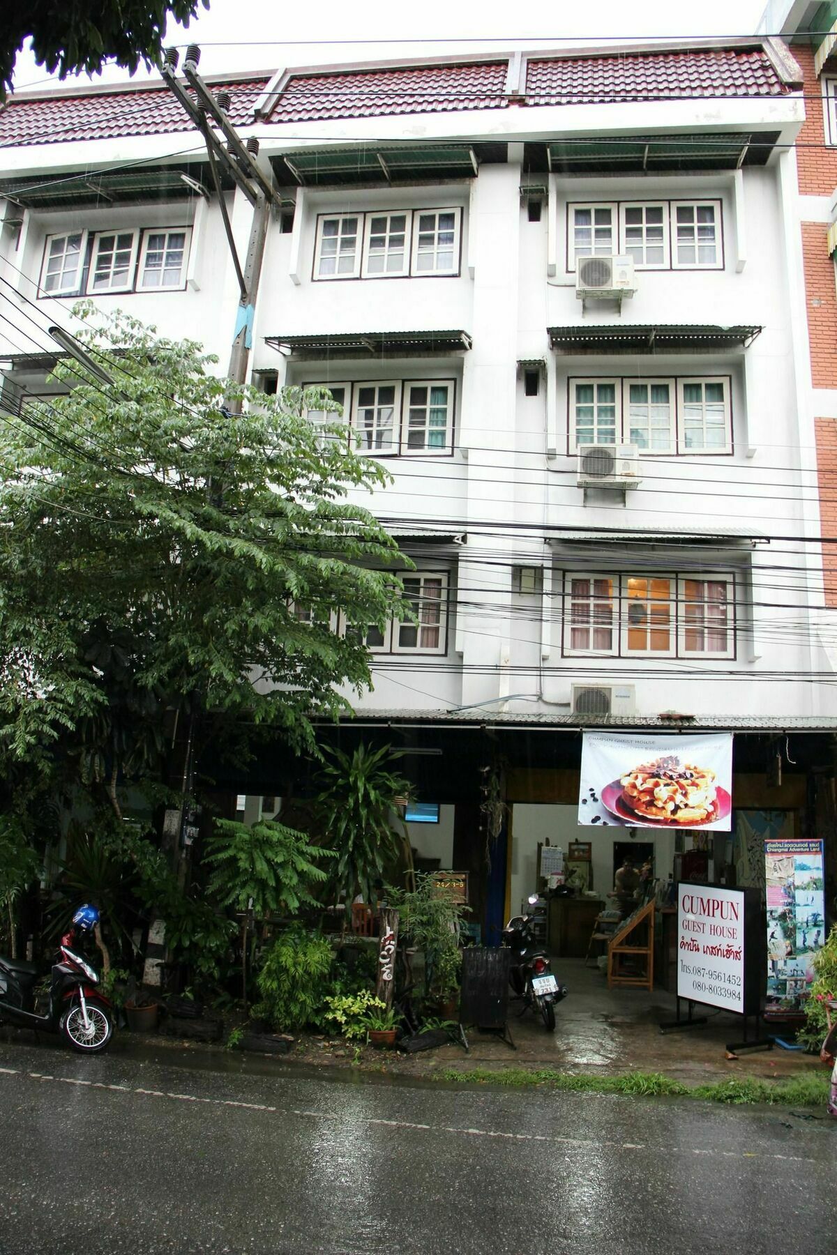 Cumpun Guest House Chiang Mai Exterior photo
